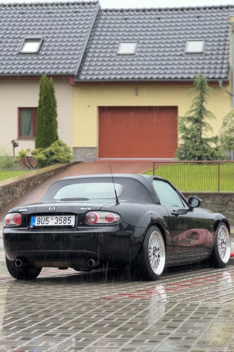 Mazda MX-5 NC - 3