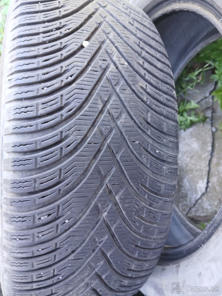Pneumatiky 235/50 R18 - 3