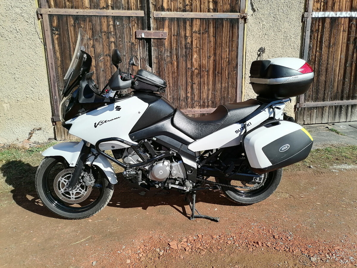 Suzuki dl650 V-strom - 3