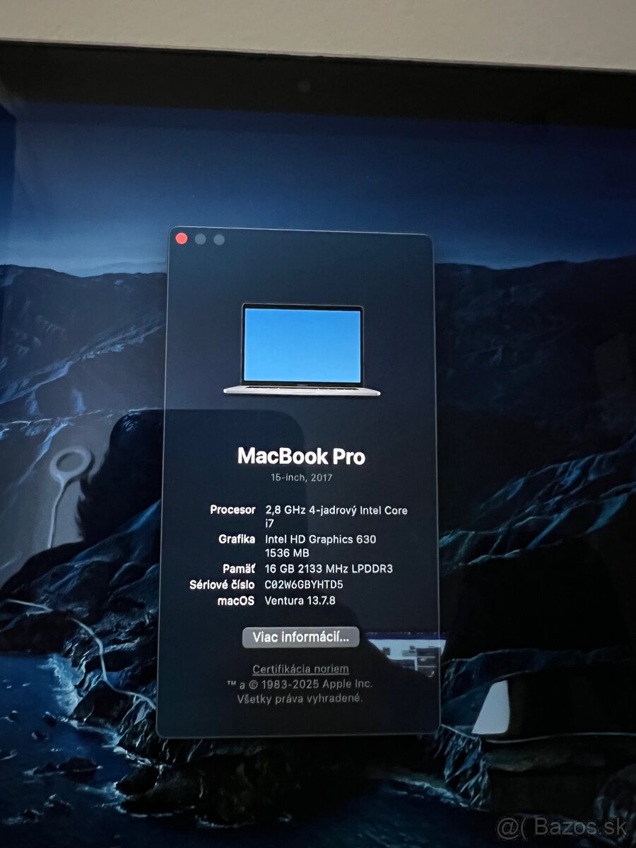 MacBook Pro 15” 2017 Touch Bar i7 16GB 256GB – dobrý stav - 3