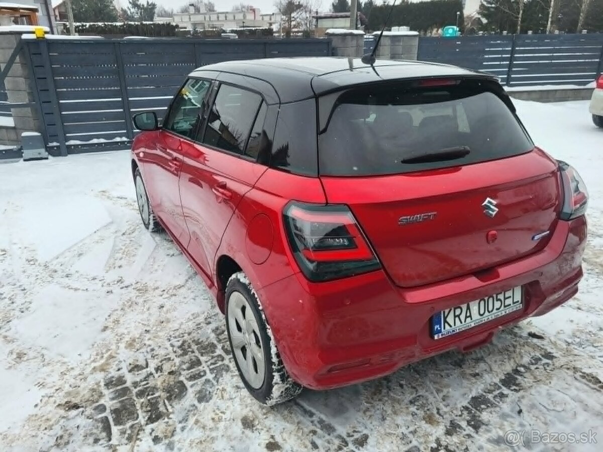 Suzuki Swift 2024 1.2 Dualjet SHVS Premium Plus 4x4 Allgrip - 3
