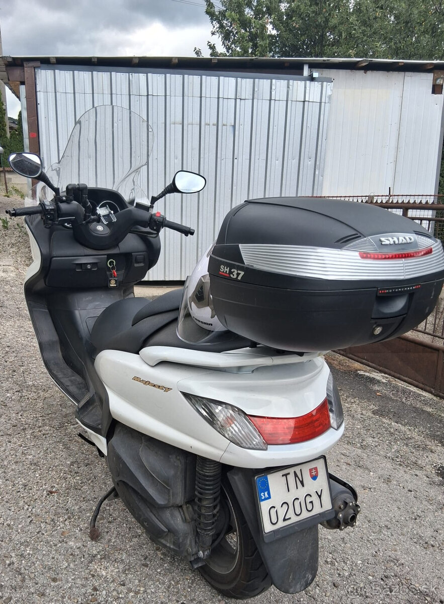 Yamaha Majesty 400 - 3