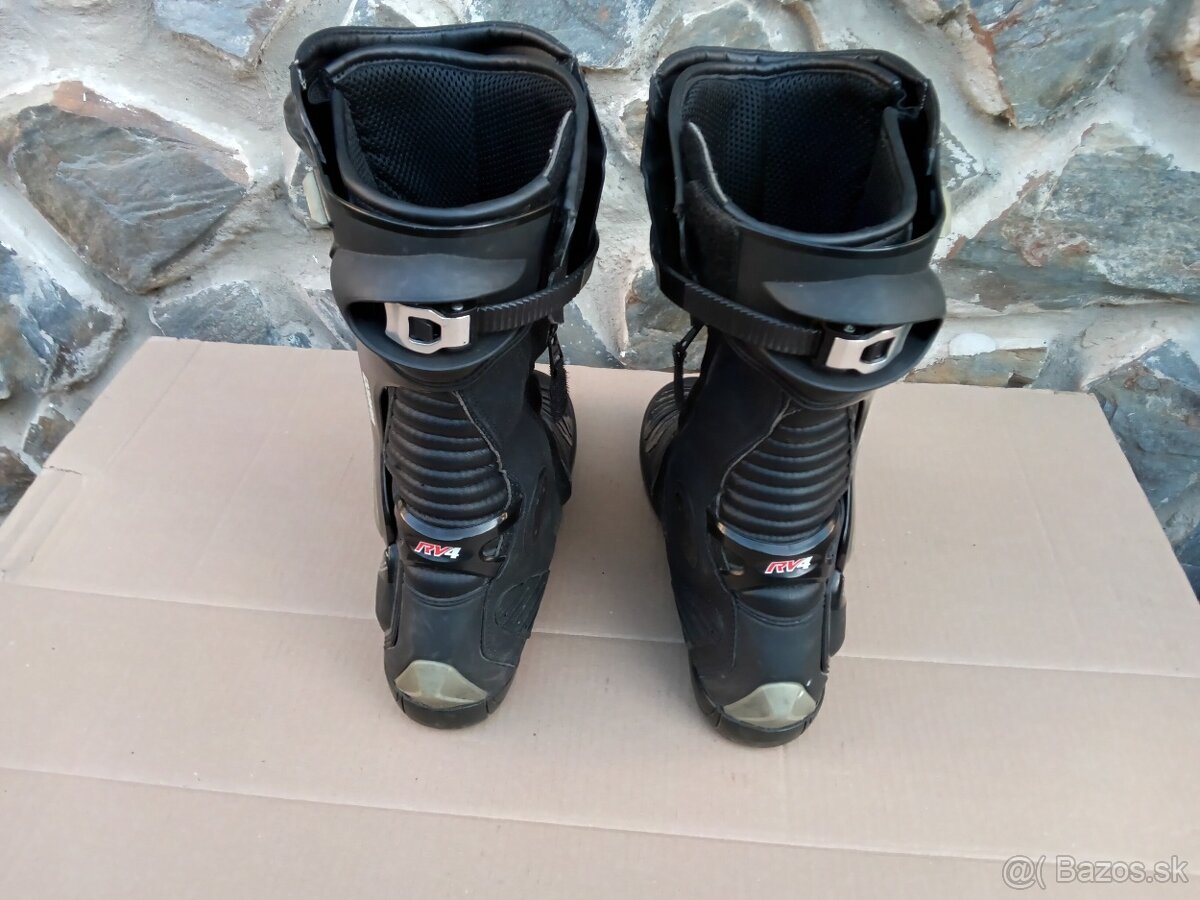 Vanucci moto čižmy č.45 - 3