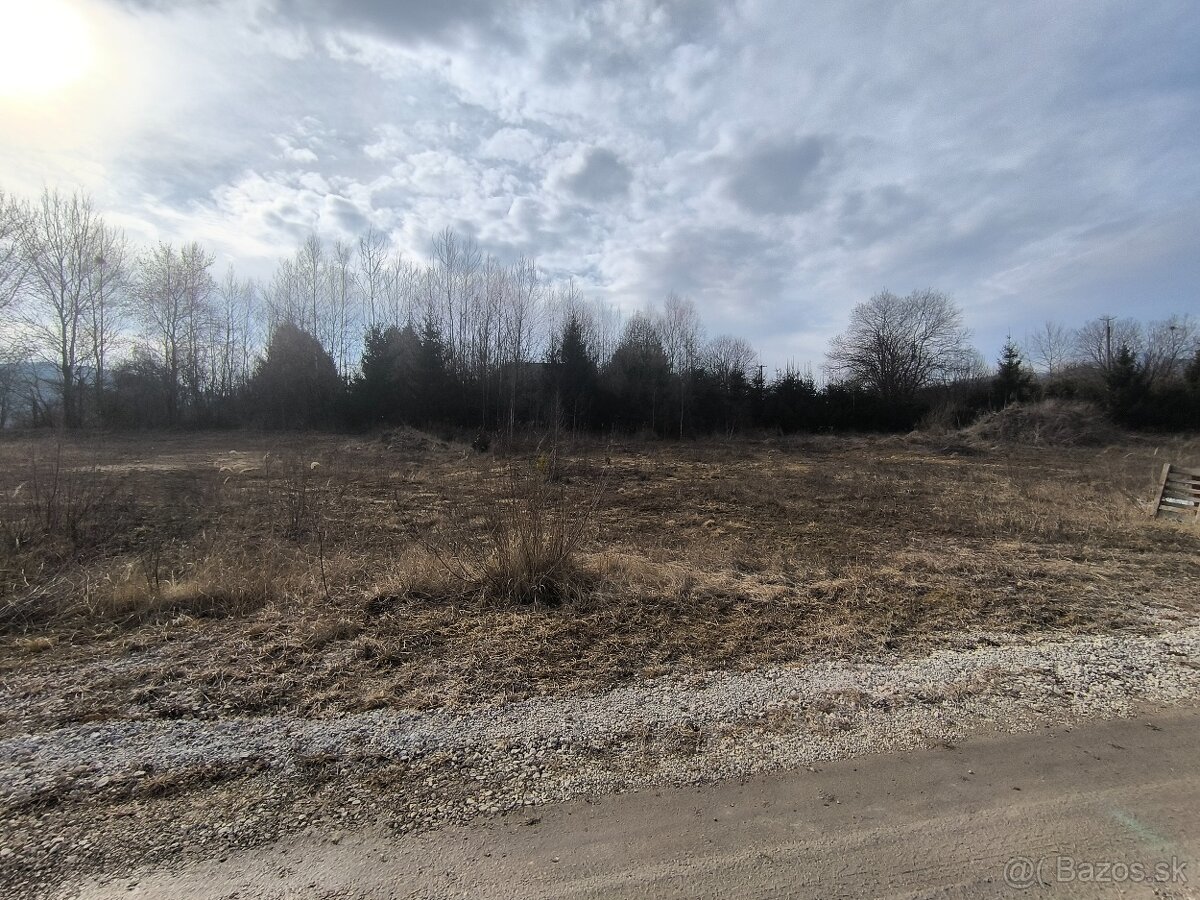 Stavebný pozemok v rezidenčnej časti Polomka-Hámor - 3