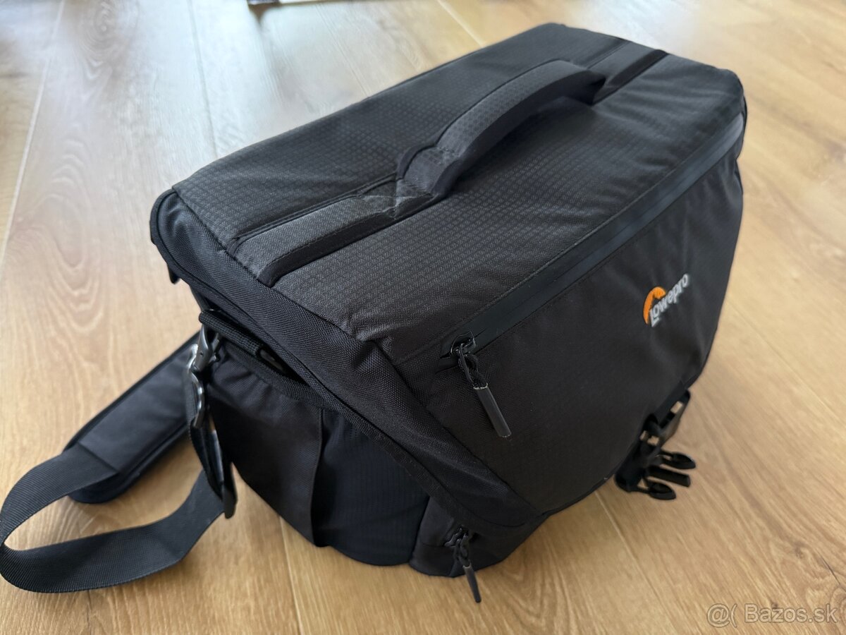 Taška Lowepro Nova 200 AW II black - 3