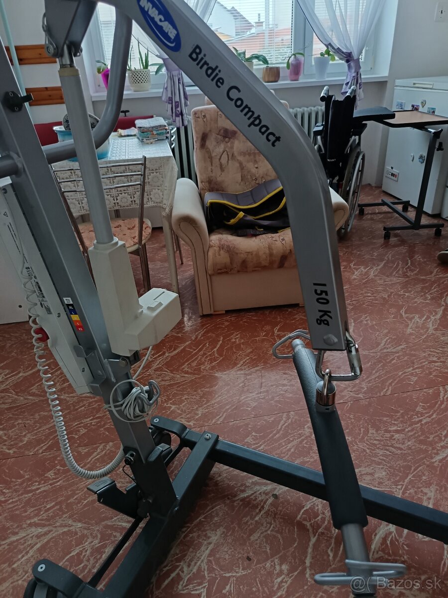 Osobný elektrický zdvihák - 3