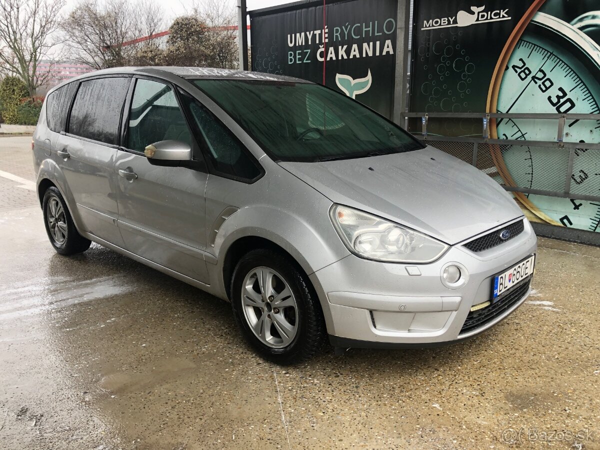 Ford SMAX - 3