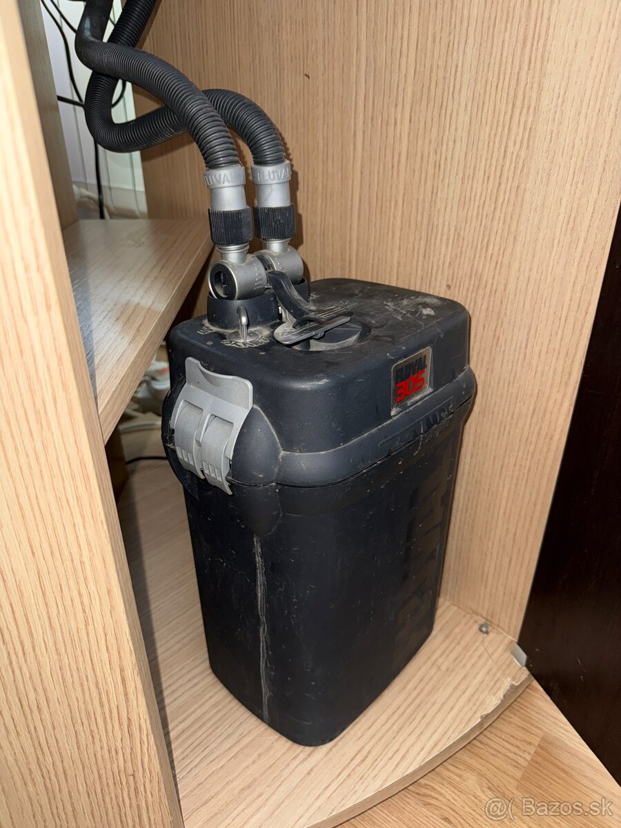 Rohové akvárium 200L - 3