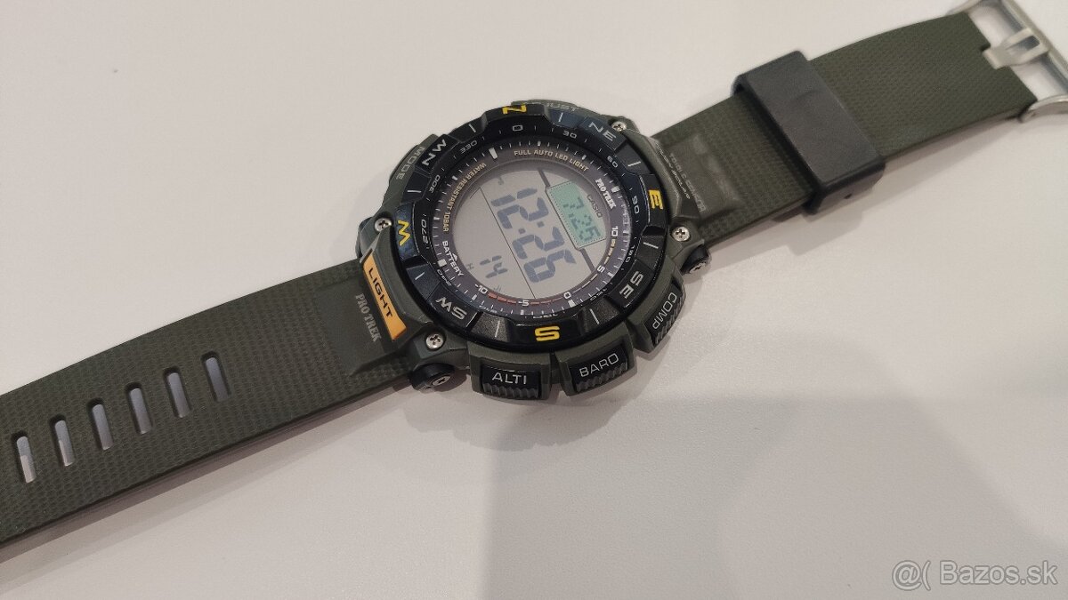 Casio PRO TREK - 3