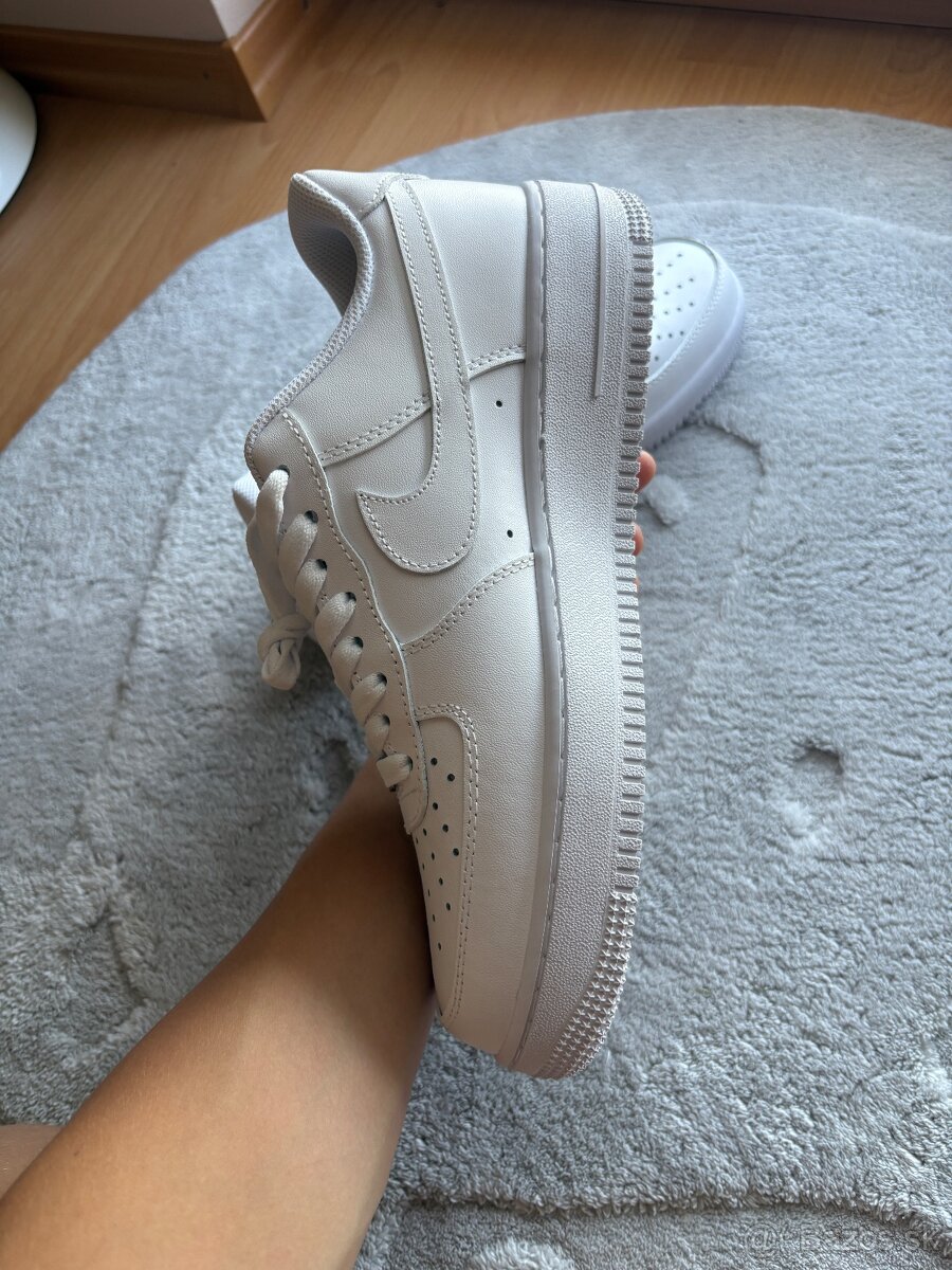 Air force 1-čistonove - 3