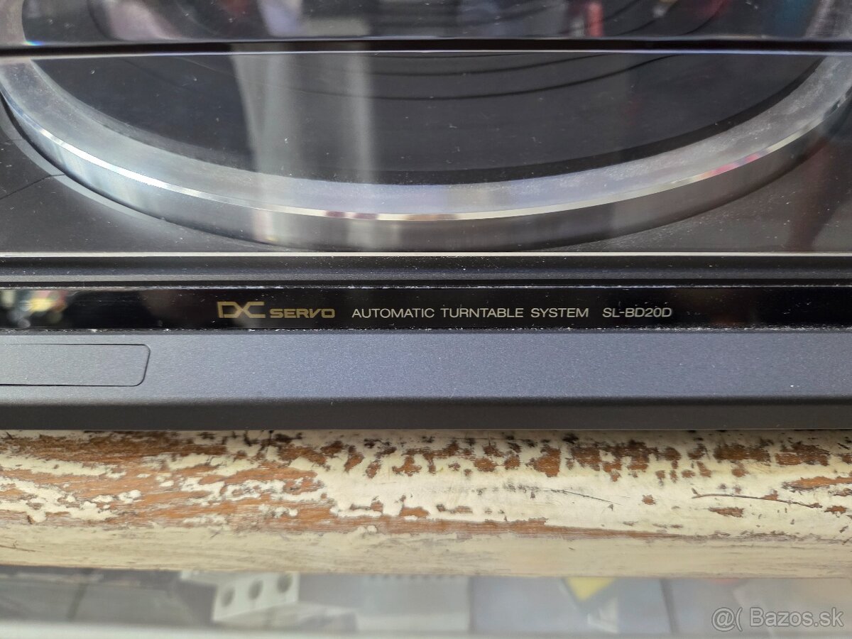 Gramofón Technics - 3