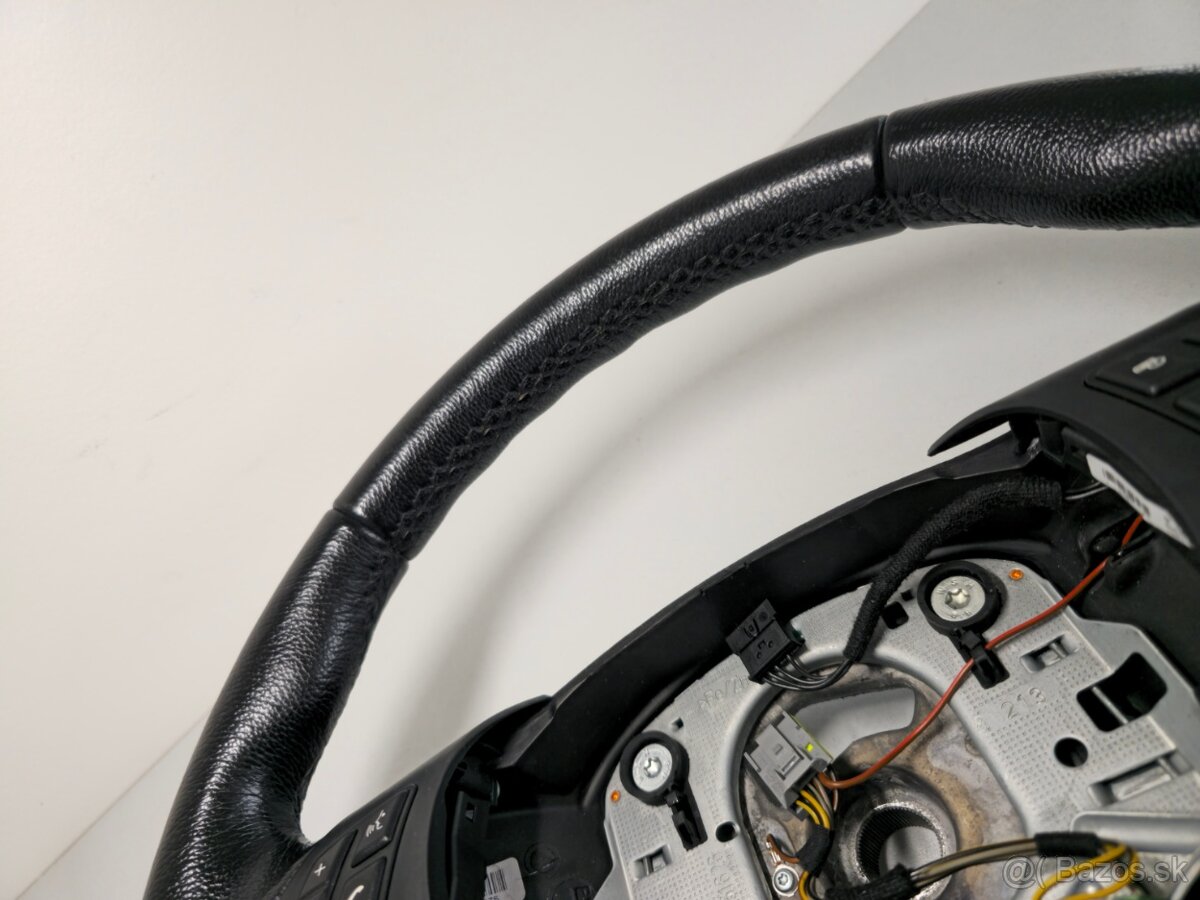 Športový kožený volant bmw e90 e91 e93 e87 - 3
