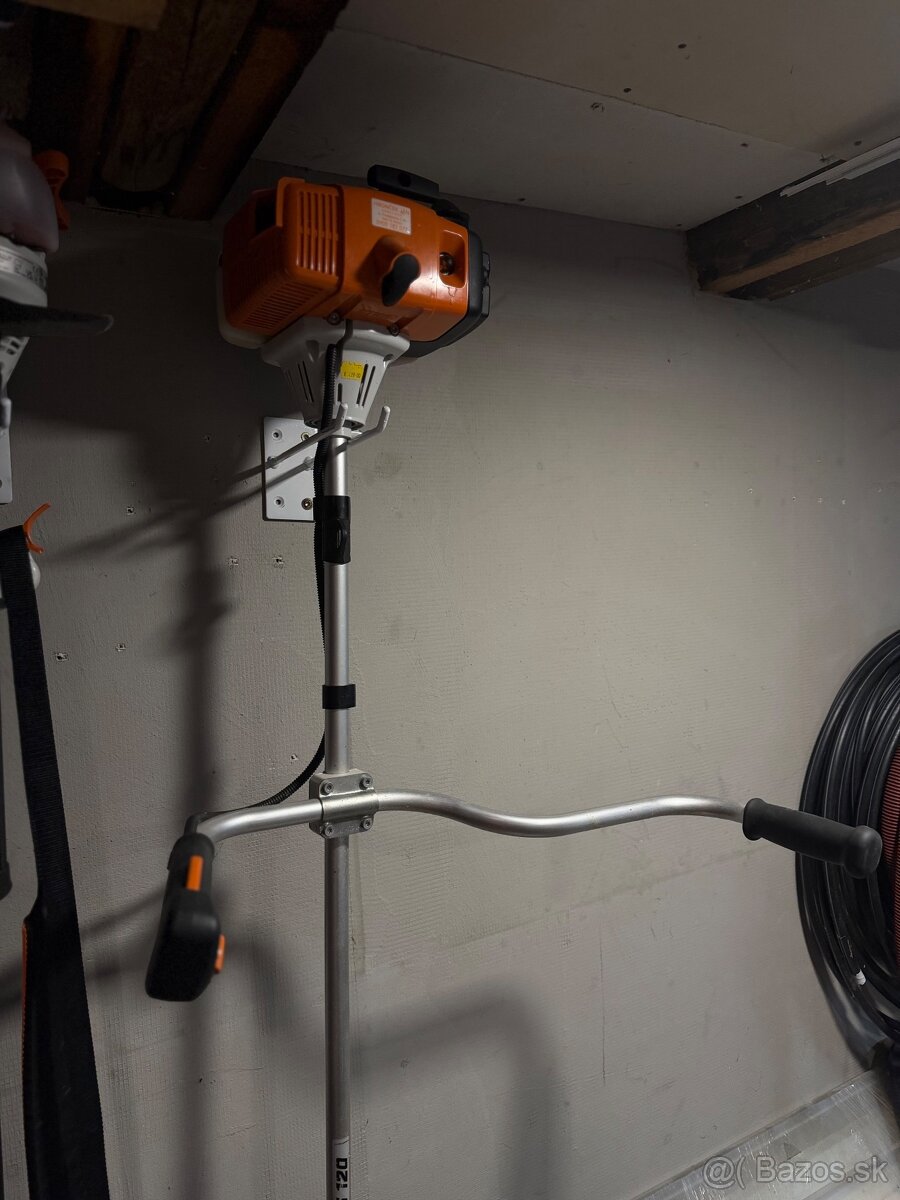 krovinorez STIHL FS 120 - 3