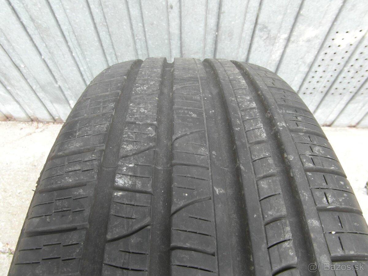 235/65 R19