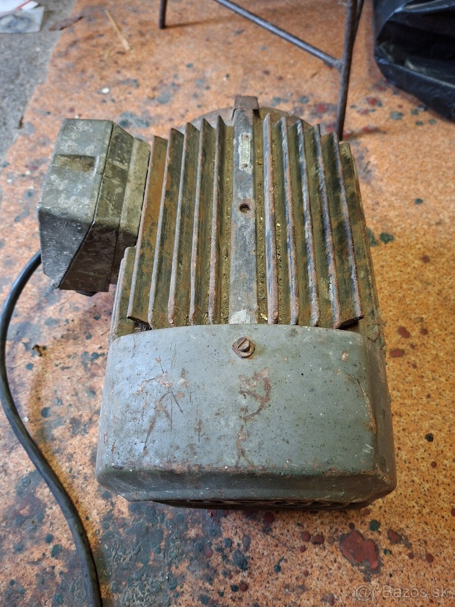 Elektromotor MEZ 5,5kw - 3