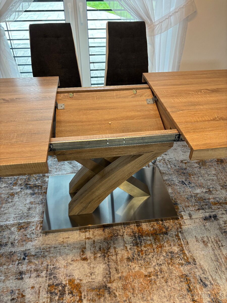 Jedálenský stôl - 3