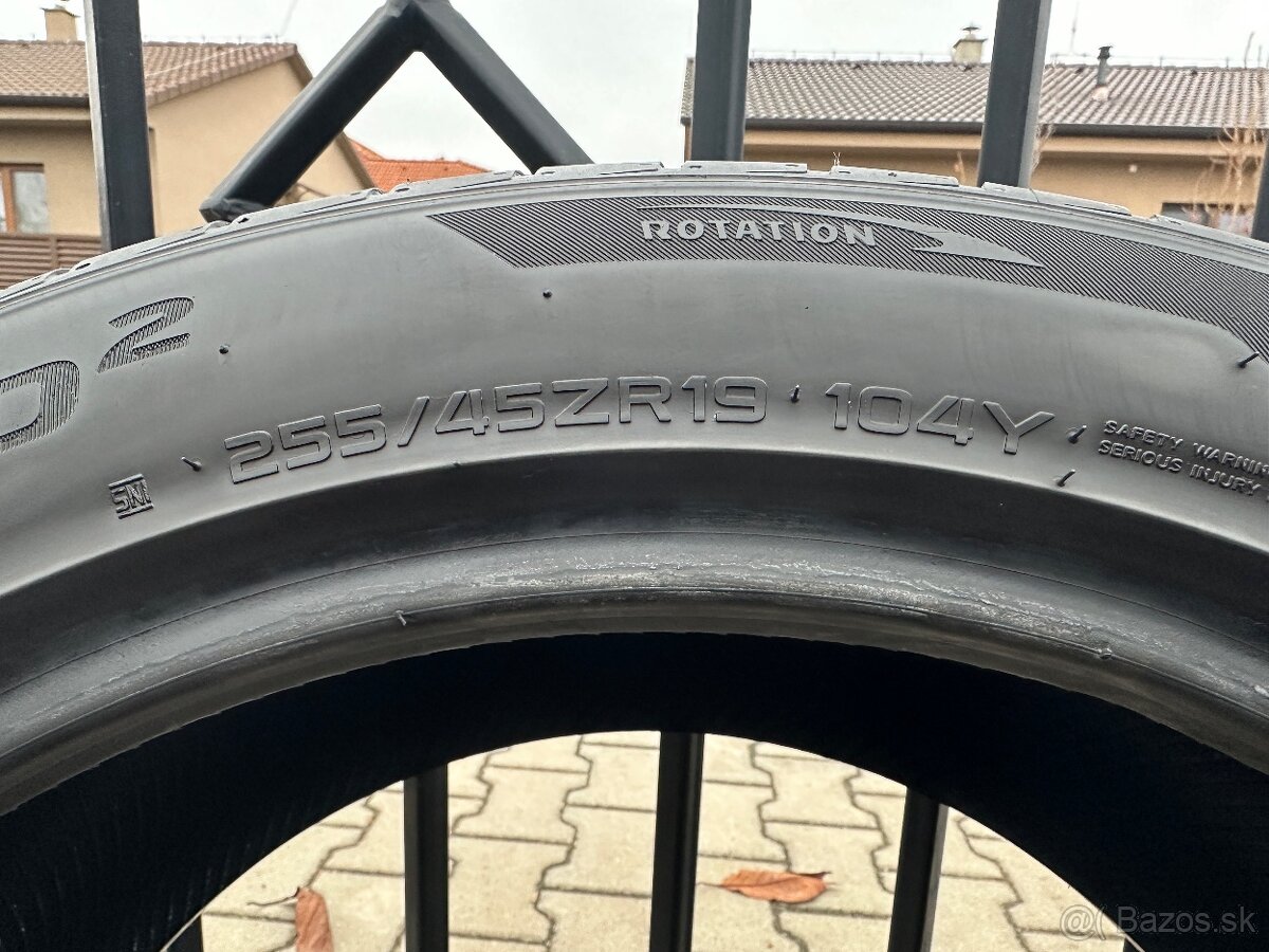 255/45 ZR19 104Y XL letné HANKOOK - 3