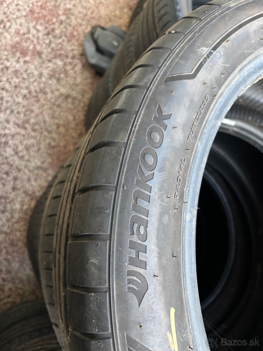 Pneu 245/45 R19 - 3
