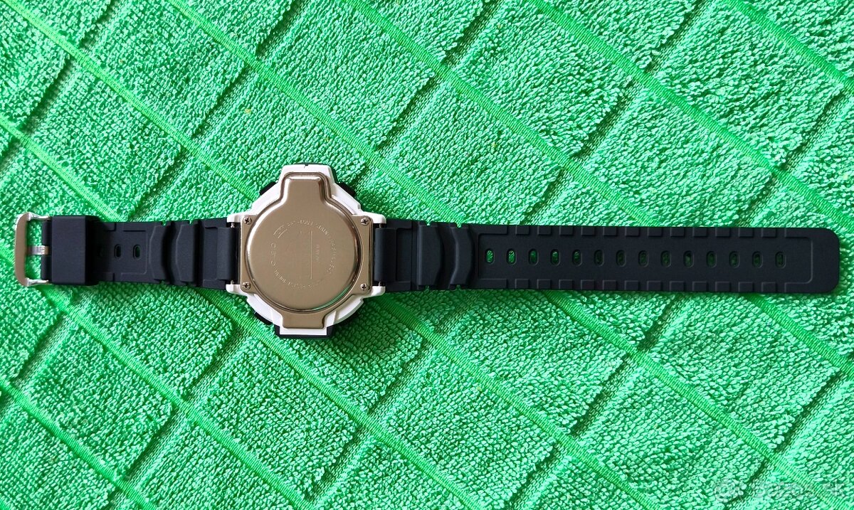 Casio Protrek PRT-40 Kompas, Barometer, Výškomer - 3