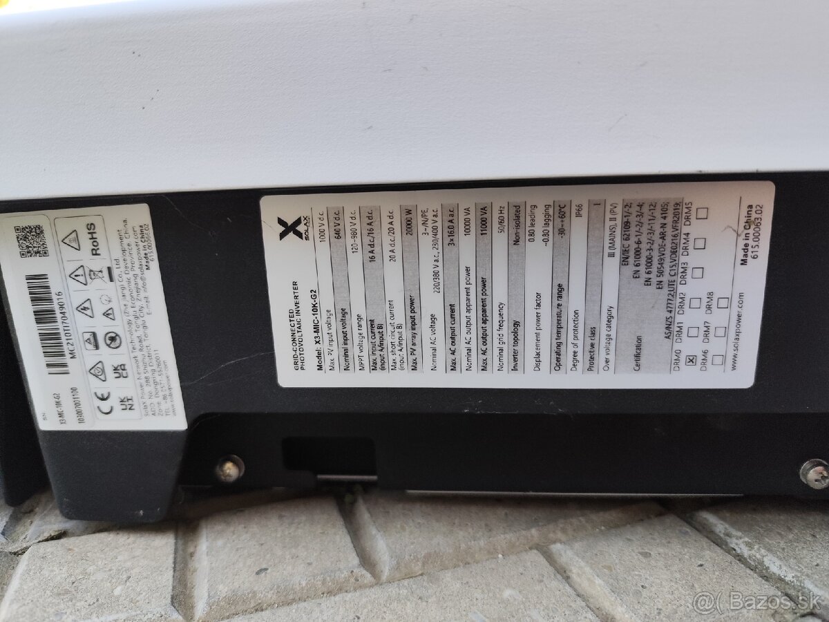 Predám 3fazovy menič Solax X3-MIC-10K-G2 - 3