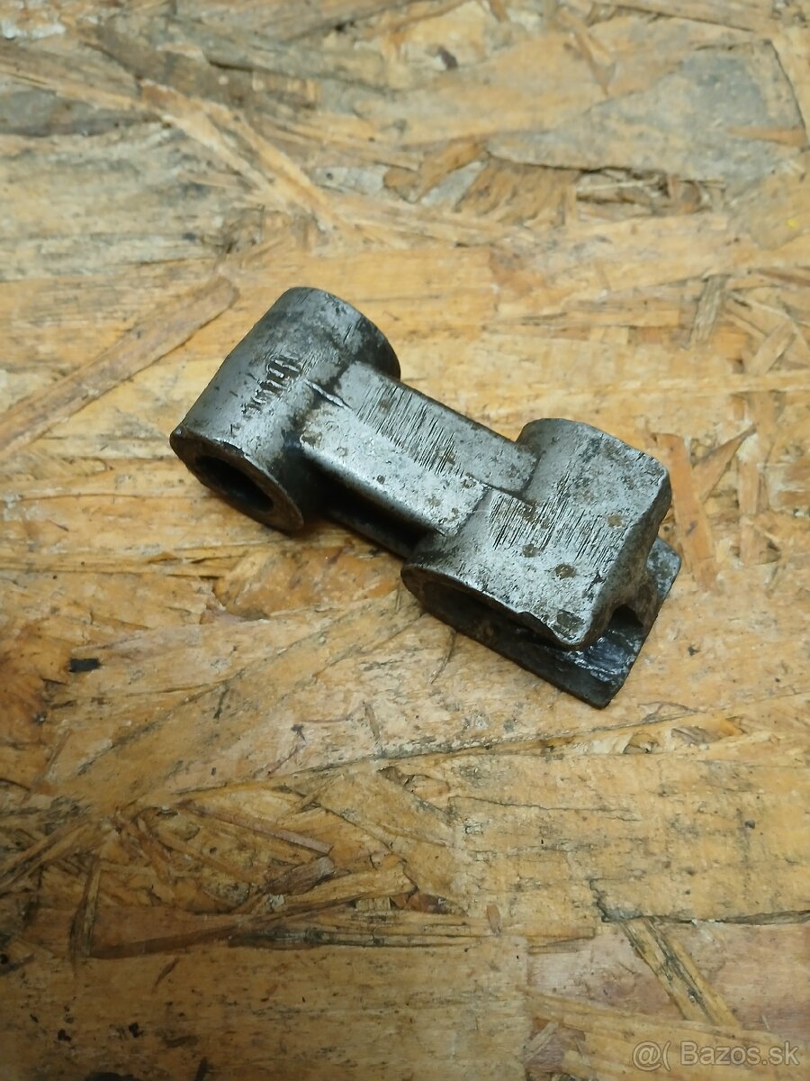 Pionier zachyt reakcie zadnej brzdy - 3