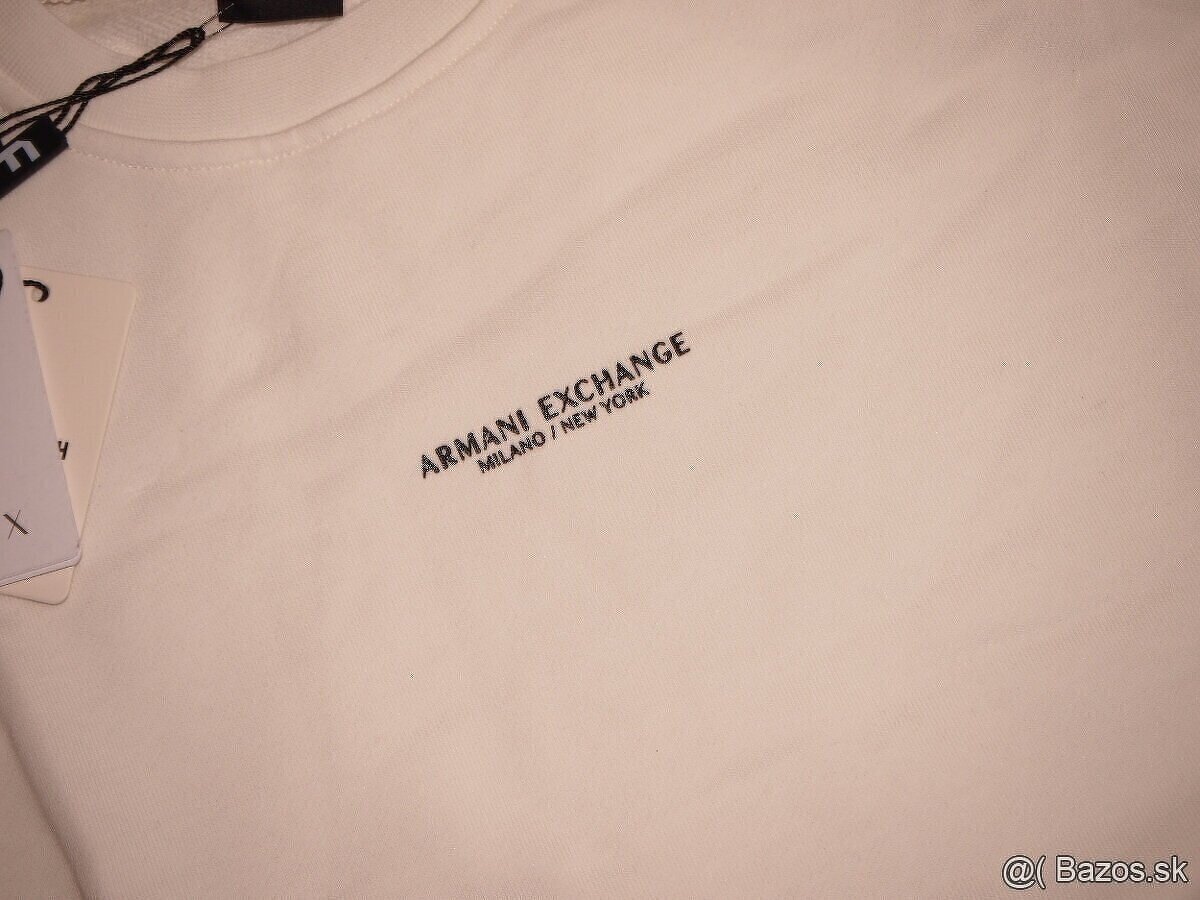 Armani Exchange pánska mikina biela - 3