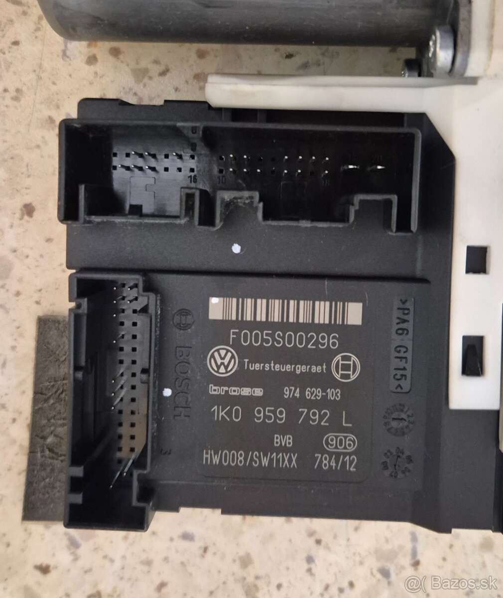 Predám motorček sťahovania okien 1K0959792L - 3