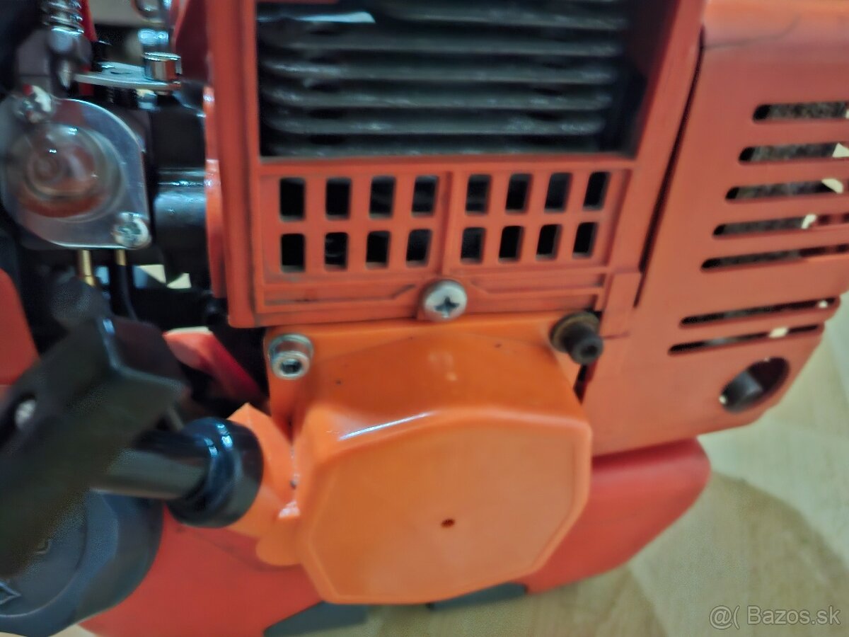 Oleo-mac 735T krovinorez - 3