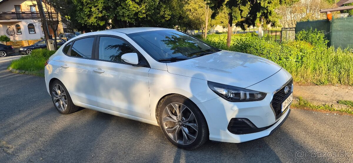 Hyundai i30 fastback - 3