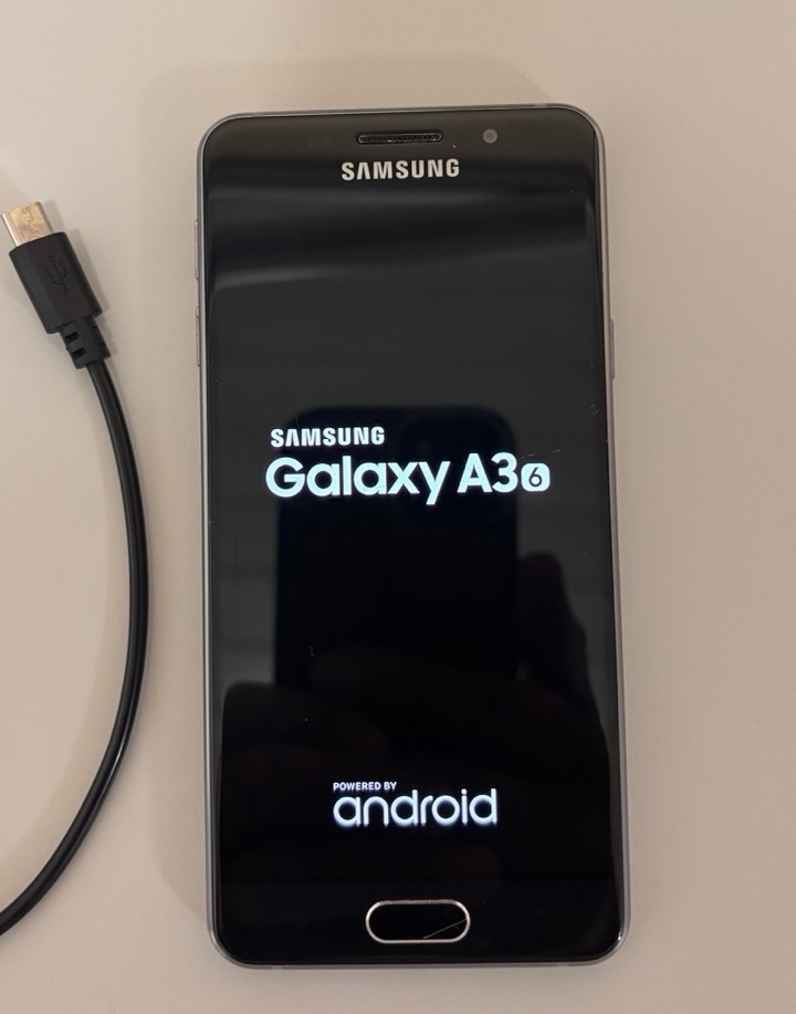 Samsung Galaxy A3 - 3