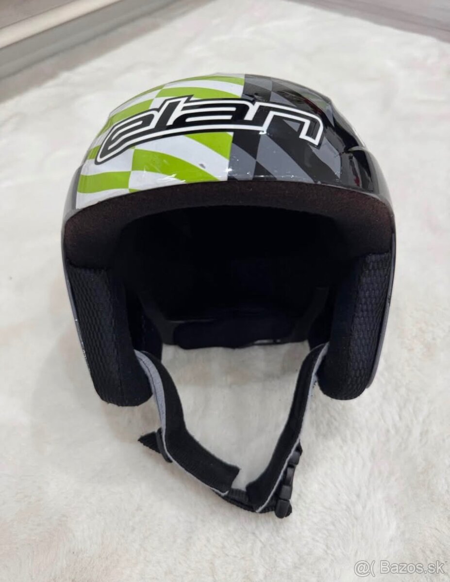 Lyžiarska prilba - 3