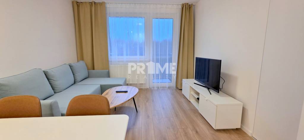 BÝVAJ PRVÝ V 2,5i byte, OVOC.SADY, BALKÓN,PARKING, Ivanska c - 3