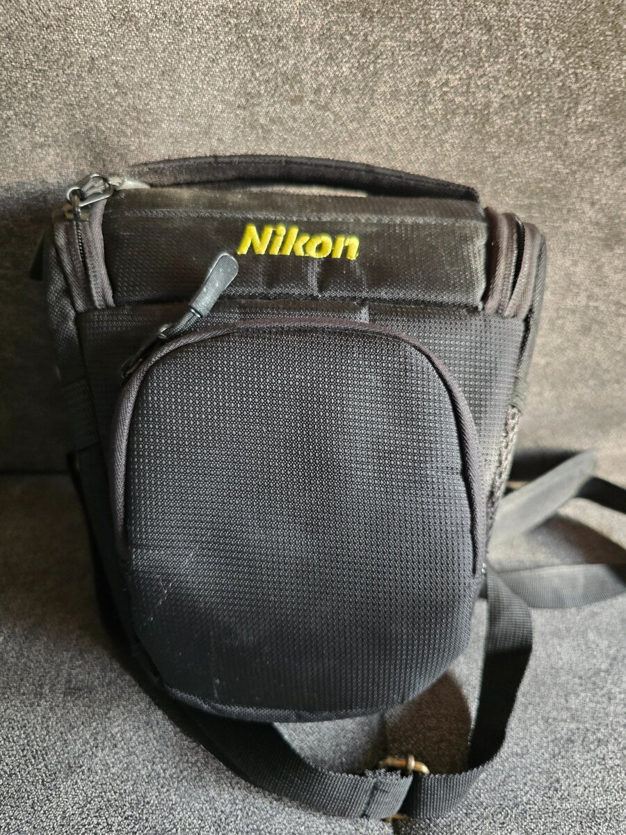 NIKON D3200 - 3