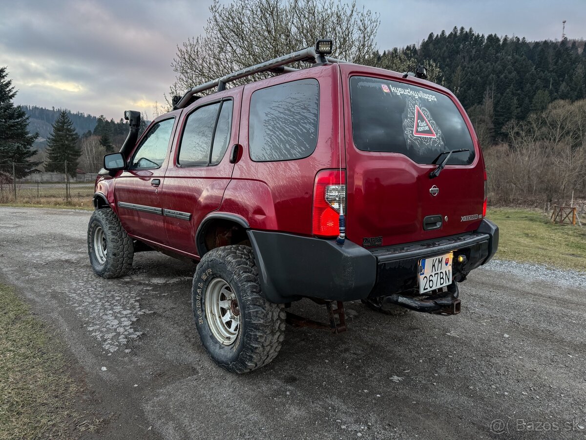 Nissan Xterra 4x4 - 3