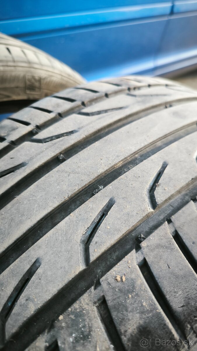 Letné pneu 225/40 r18 - 3