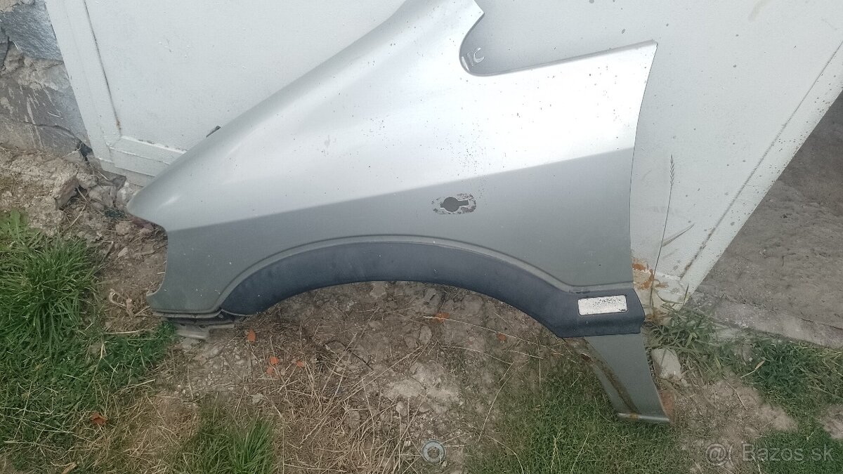 Predná Kapota, blatník ,dvere, Opel Zafira - 3