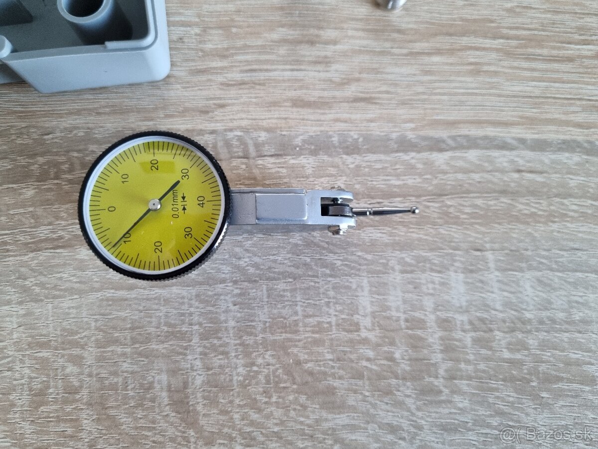 Predám centrovacie hodinky - 0.01 mm stovkové - pačkové - 3