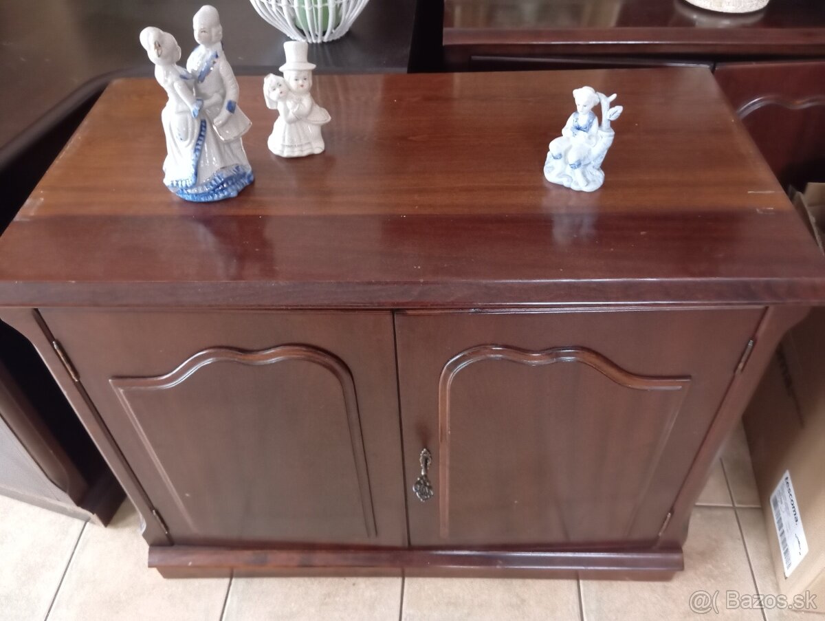 Obývačkova zostava - 3