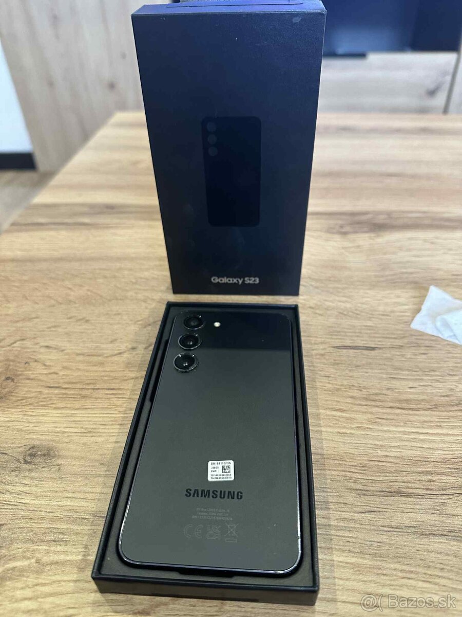 Samsung galaxy S23 8/256 - 3