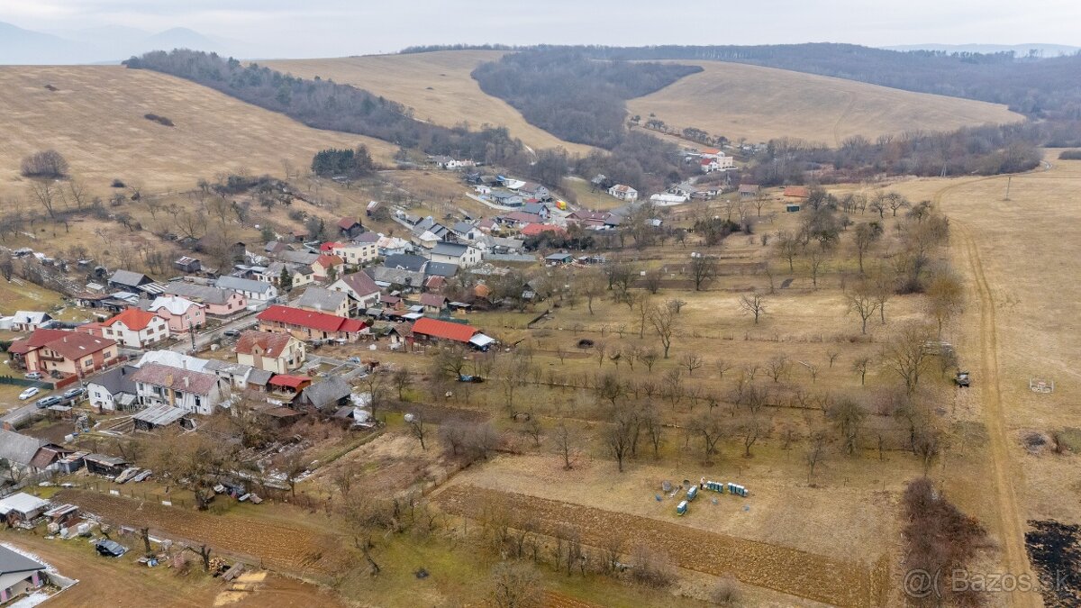 Na predaj stavebný pozemok v obci Vyšný Kazimír - 3