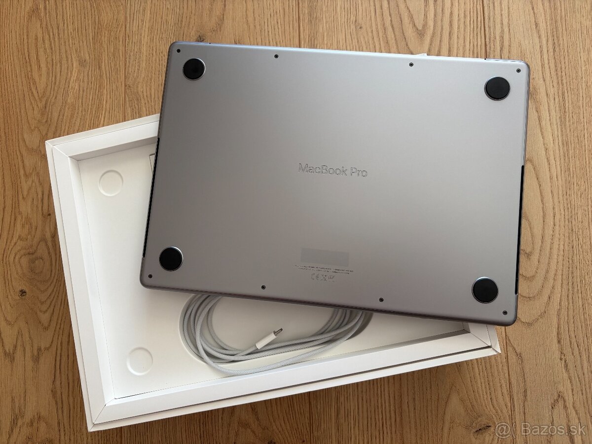 MacBook Pro M1 Pro 14" 2021 16GB/512GB - 3