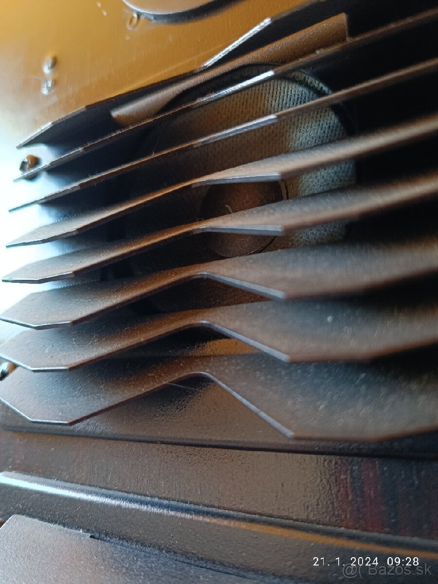 ,,VIDEOTON,,…17kg kus…100W RMS/8ohm - 3