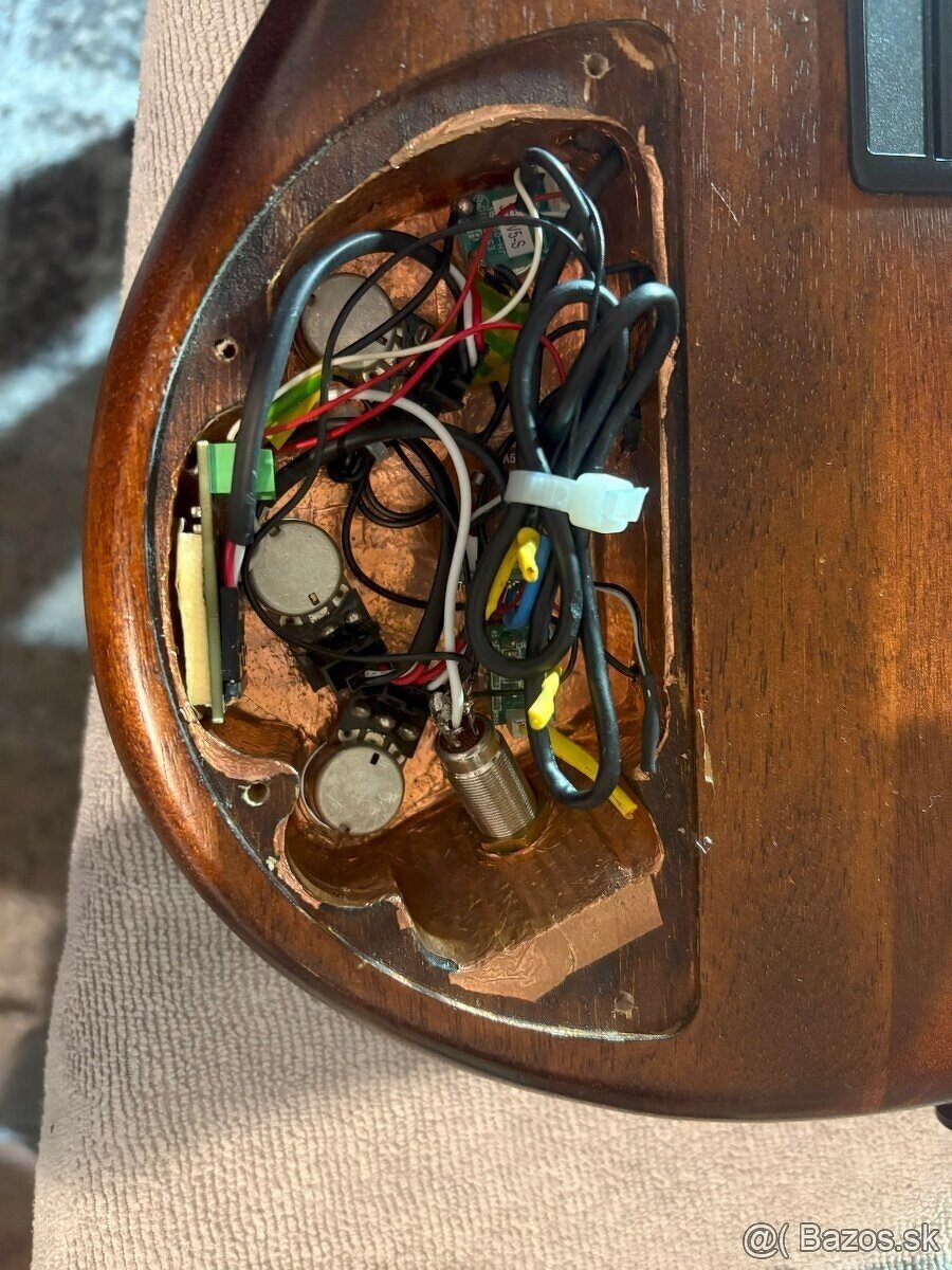 ibanez sr675skf+ darkglass tonecapsule - 3