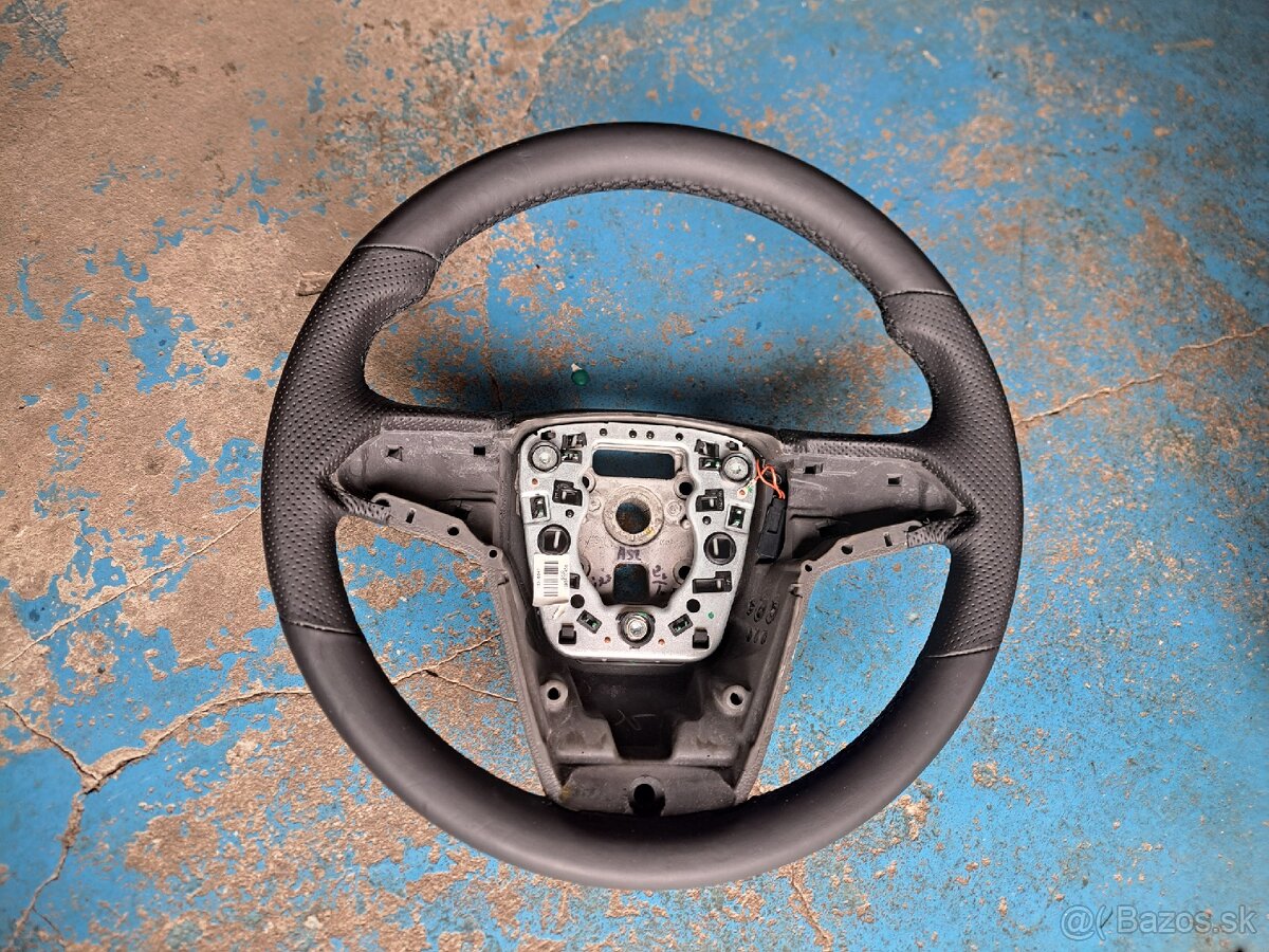 Predam kozeny volant OPEL ASTRA G,H, J, K - 3