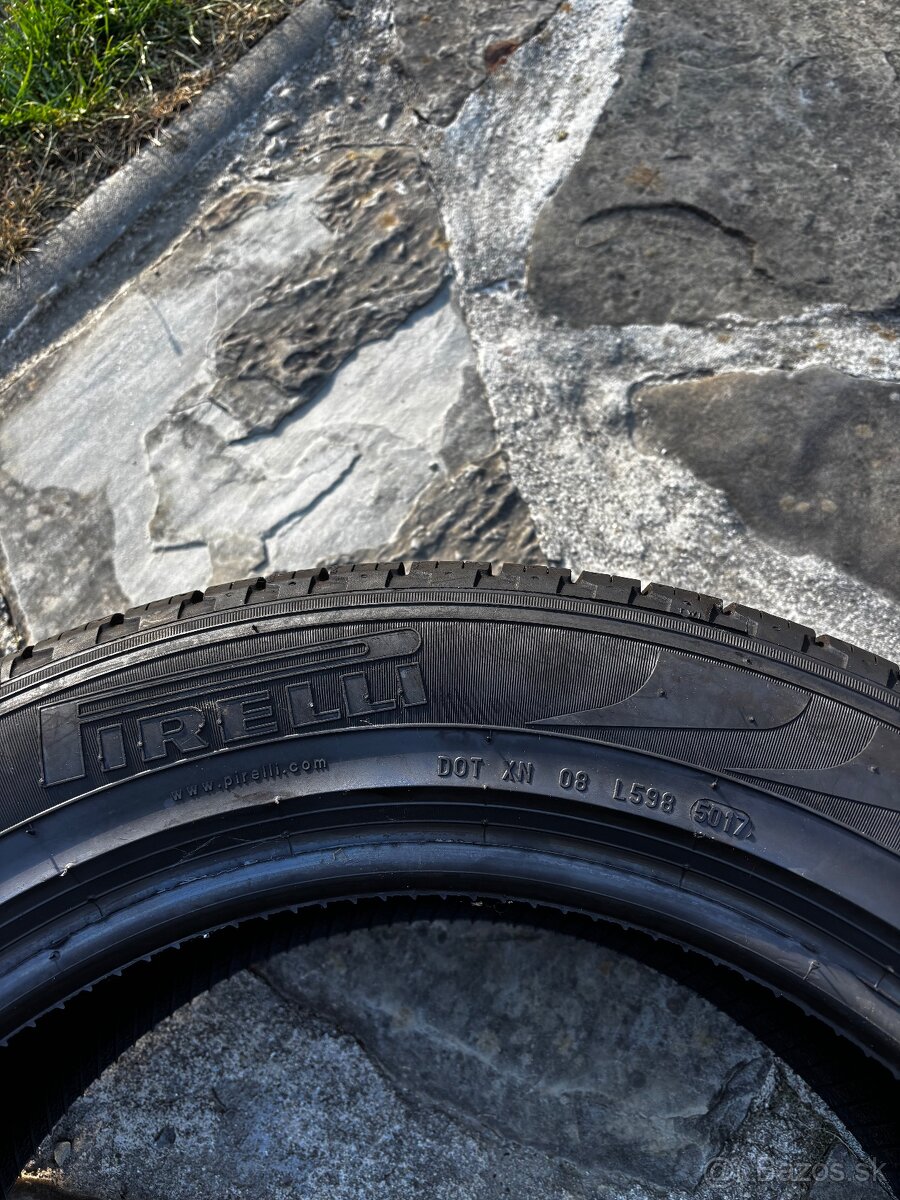 Pirelli 235/55 R19 105V M+S - 3