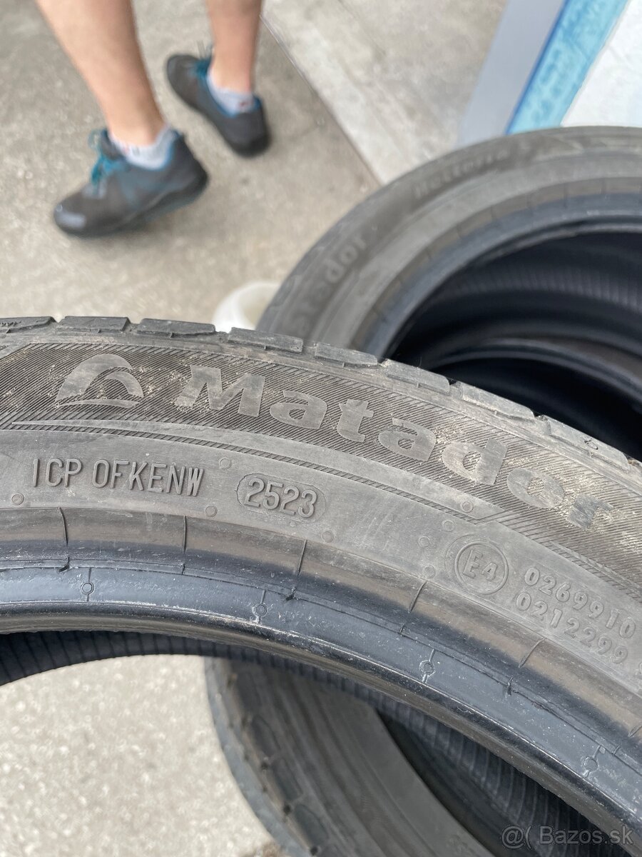 Matador Hectorra 5 235/45 R18 - 3