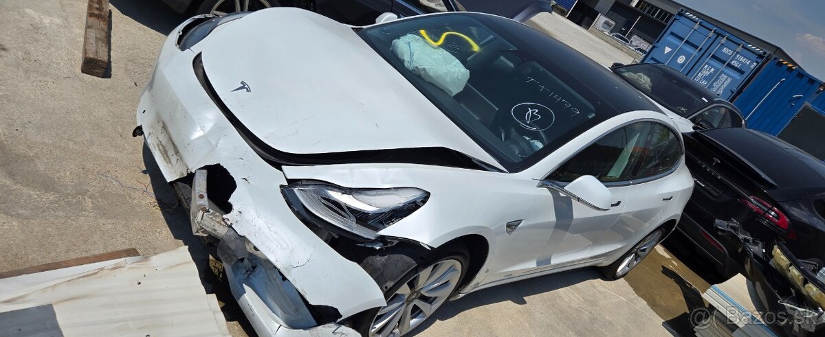 Tesla model 3 Long Range dual motor - 3