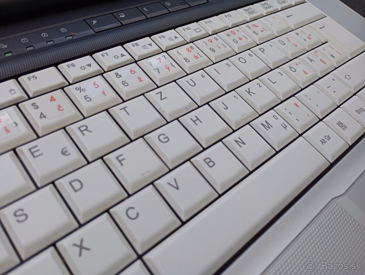 Fujitsu Lifebook e751,Intel® Core™i3 ,RS232 , 8gb ram ,Win10 - 3
