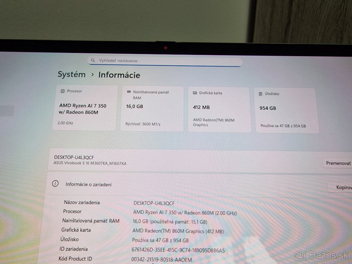 16" Asus vivobook S16 AI OLED krásny display - 3