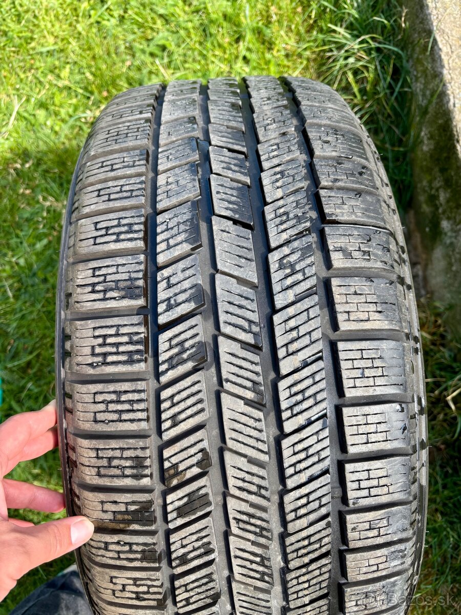 255/50 r19 - 3